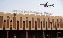 وزارة النقل تعلن تعليق الرحلات الجوية في مطار البصرة الدولي مؤقتاً.